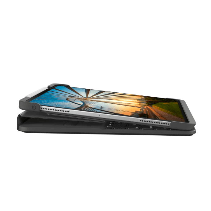 Custodia con tastiera retroilluminata con Bluetooth per iPad Pro da 11” (1ª, 2ª e 3ª gen)