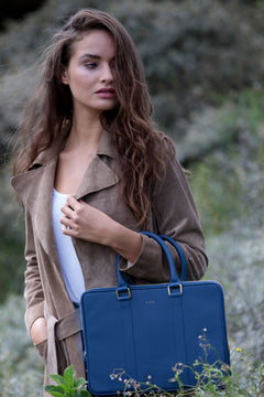 Borsa in Pelle Saffiano per MacBook Pro 13/Air (2020) - Blu