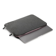 Stark Sleeve per MacBook 13" - Nero