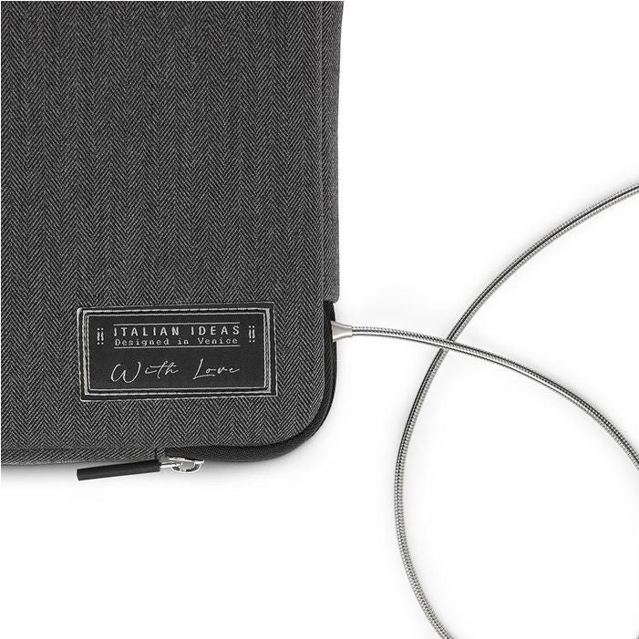 Custodia Stark Sleeve per MacBook 15" e 16" - Nero Fumo