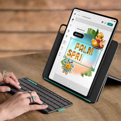 Custodia con tastiera Logitech Flip Folio per iPad Pro 13" M4 e iPad Air 13" M2/M3 - Grafite