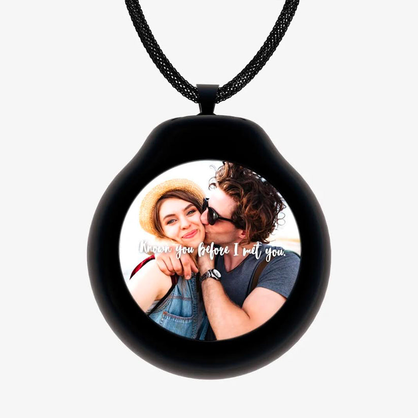 Coverride Smart Pendant - Nero con collana argentata