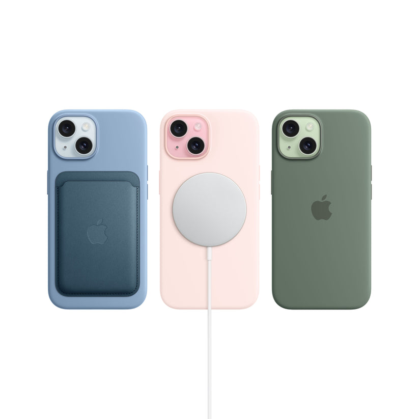iPhone_15_Black_PDP_Image_Position-9__ITIT