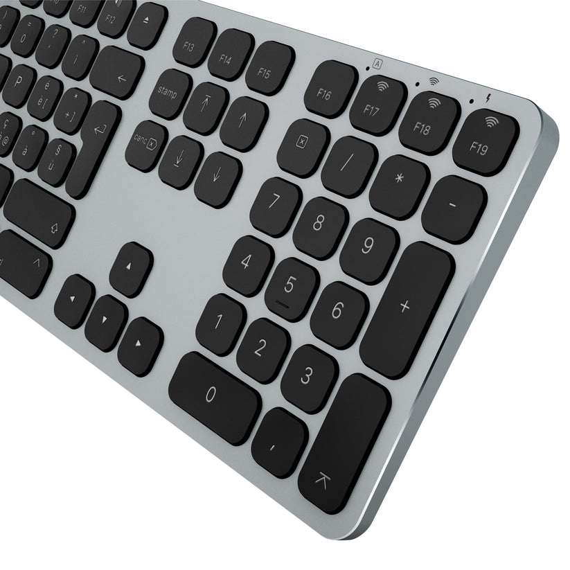 Tastiera wireless in alluminio con tastierino numerico - Grigio Siderale | ITA