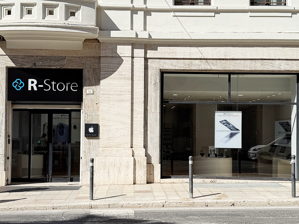 R-Store (ex Juice) Ancona - Corso Stamira Foto 1