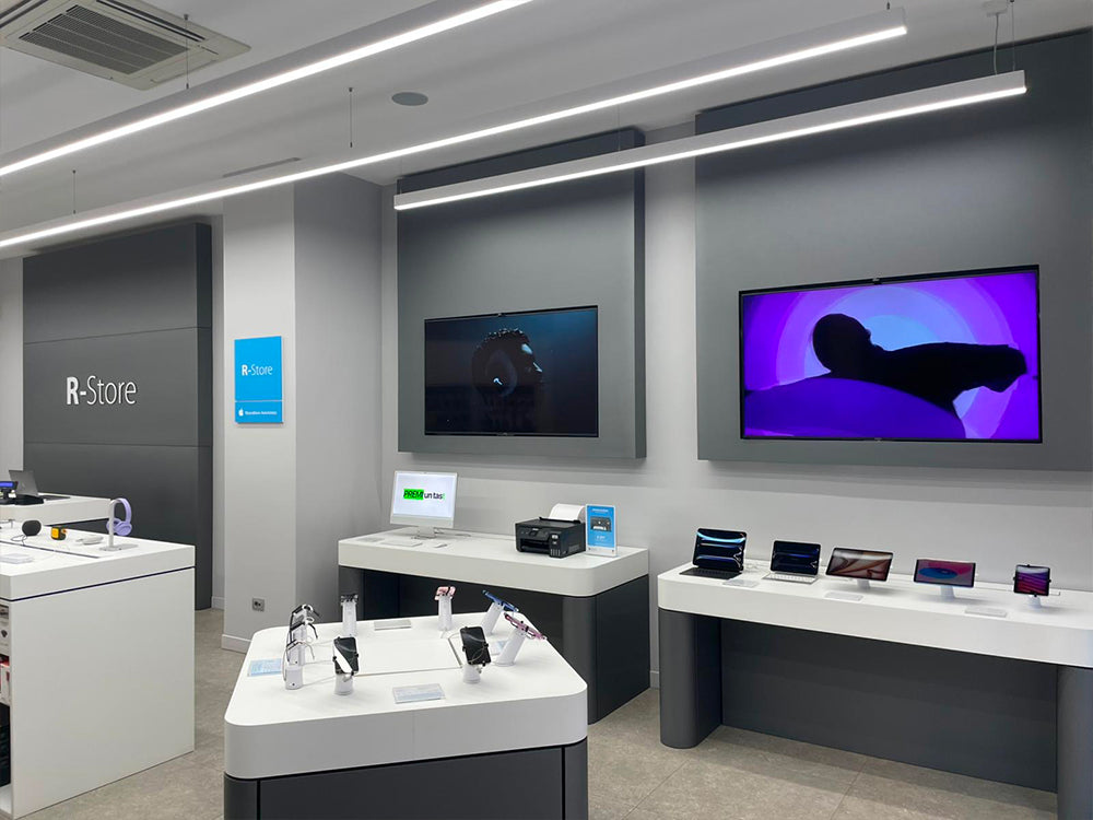 R-Store Caserta Foto 2