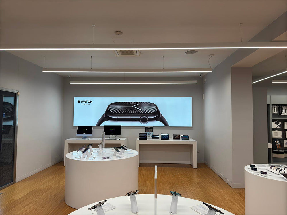 R-Store Napoli Vomero Foto 1